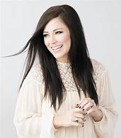 Artist Kari Jobe